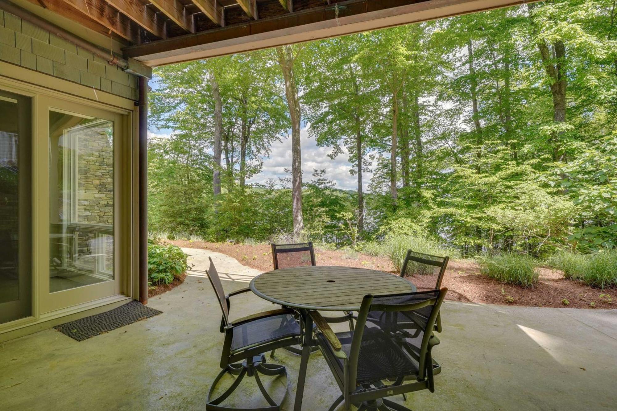 Stunning Lakefront Roxboro Home With Private Dock! Zewnętrze zdjęcie