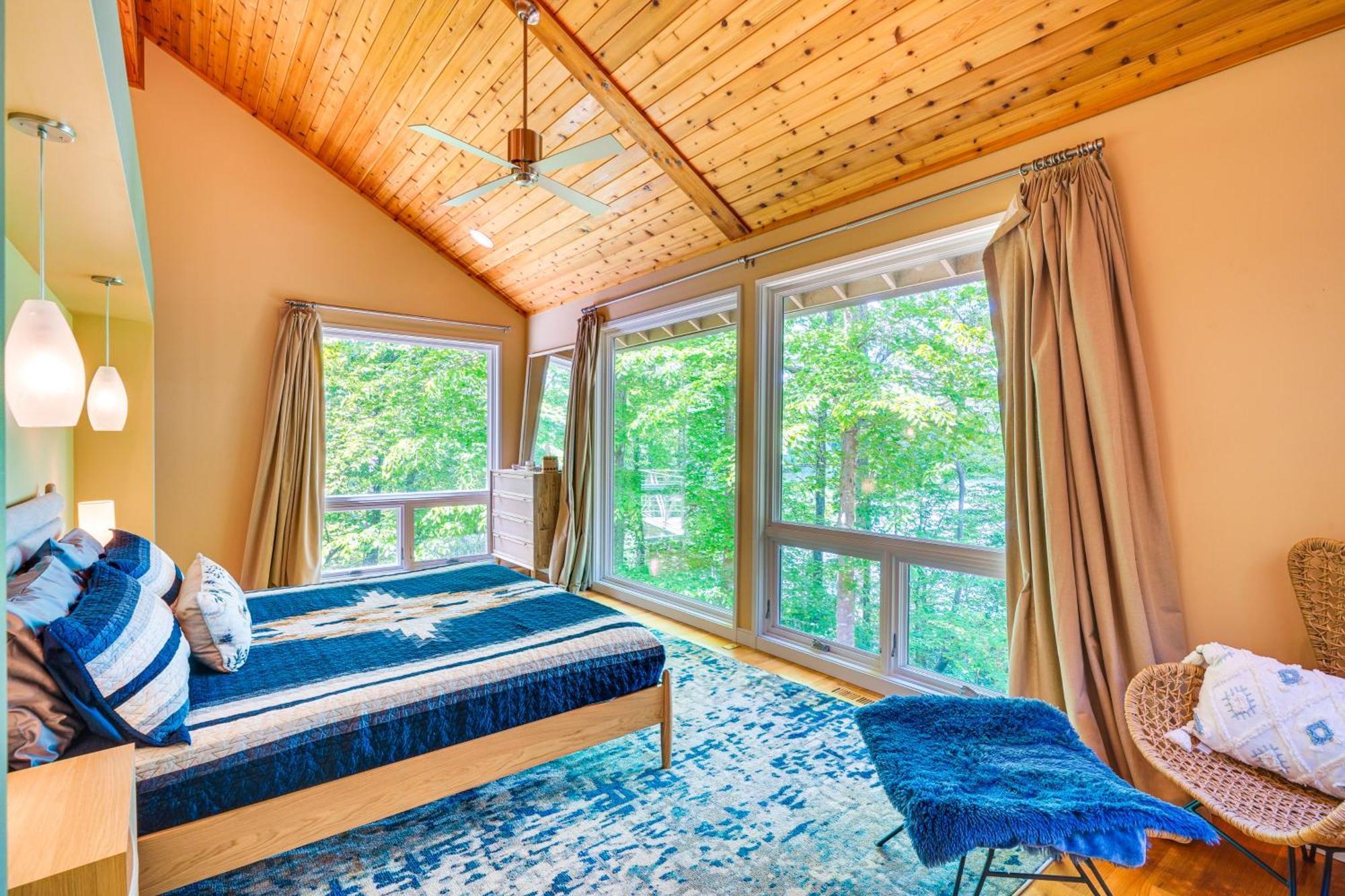 Stunning Lakefront Roxboro Home With Private Dock! Zewnętrze zdjęcie